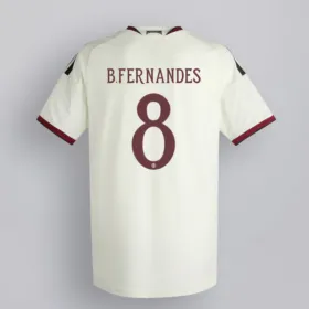 B.FERNANDES*8